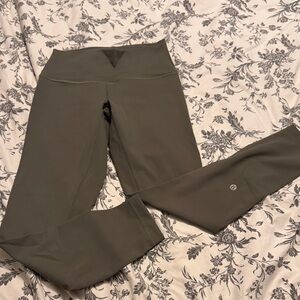 Lululemon wunder train legging